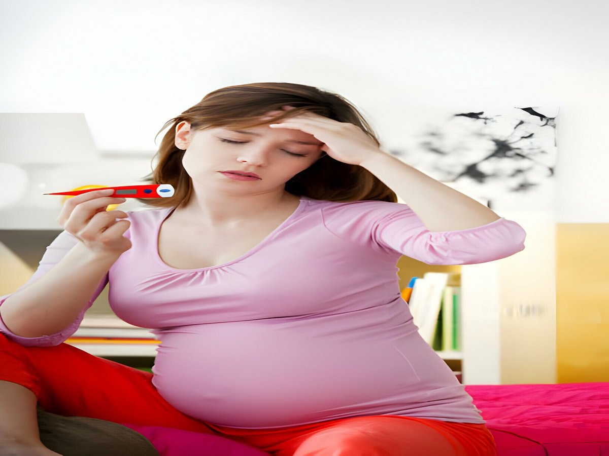 How pregnancy hormones affect mood